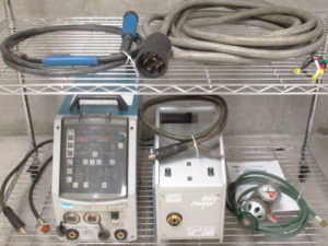 ダイヘン 半自動溶接機 CO2 MAG溶接用直流電源 DM350 2006年製 ワイヤ供給装置 CM-7401
