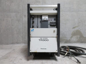 パナソニック TIG溶接機 インバータ制御直流TIG溶接用電源 TIG STAR TR300 YC-300TR5