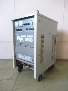 Panasonic パナソニック PANA STAR CO2/MAG 半自動溶接機 YD-350RF2 三相200V